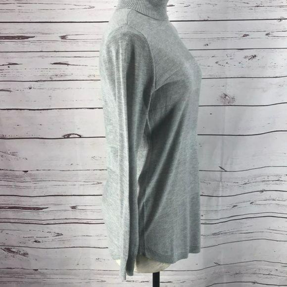 Apt.9 Heather Grey Light Stripe Turtleneck Sweater Size Small - Picture 2 of 8